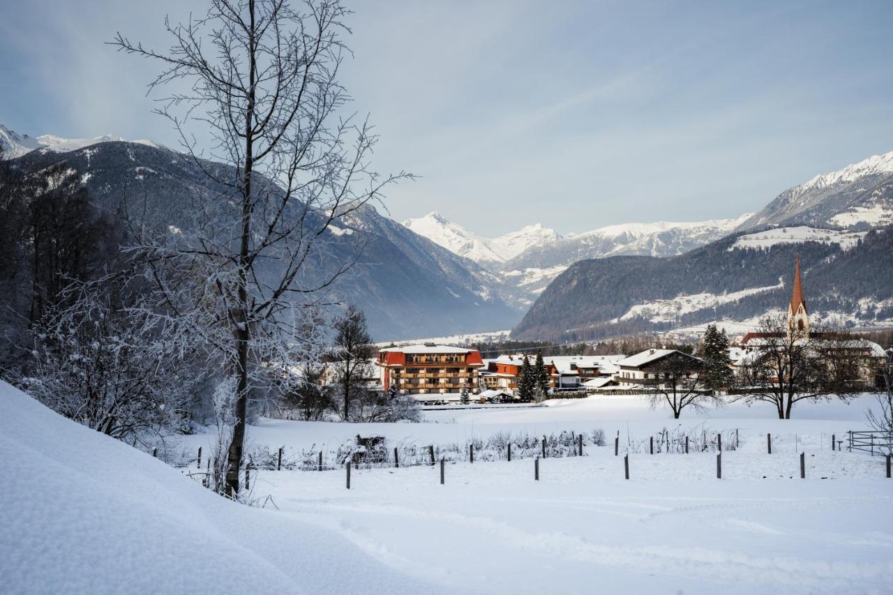 Hotel Reischach Brunico Dış mekan fotoğraf