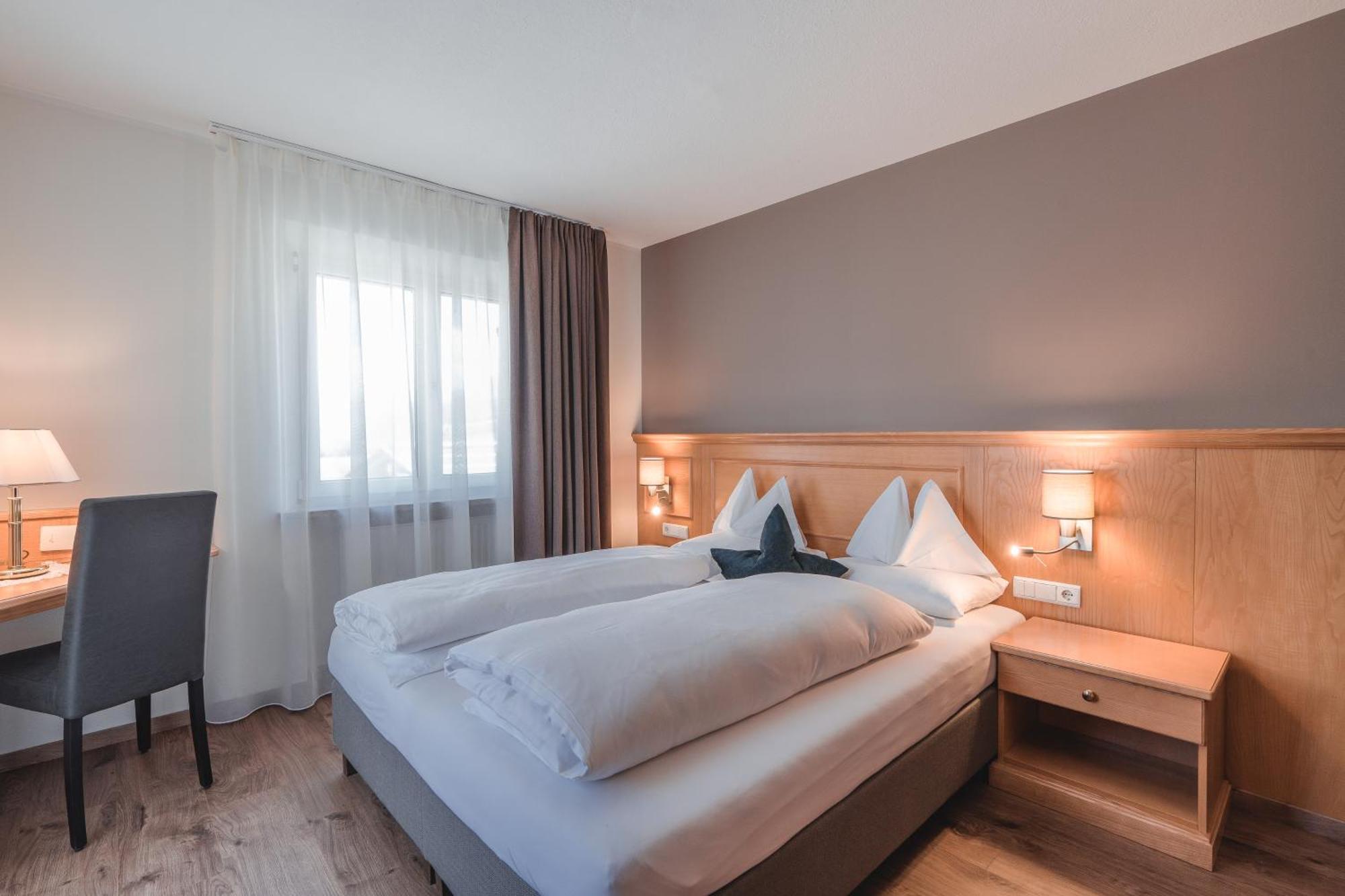 Hotel Reischach Brunico Dış mekan fotoğraf
