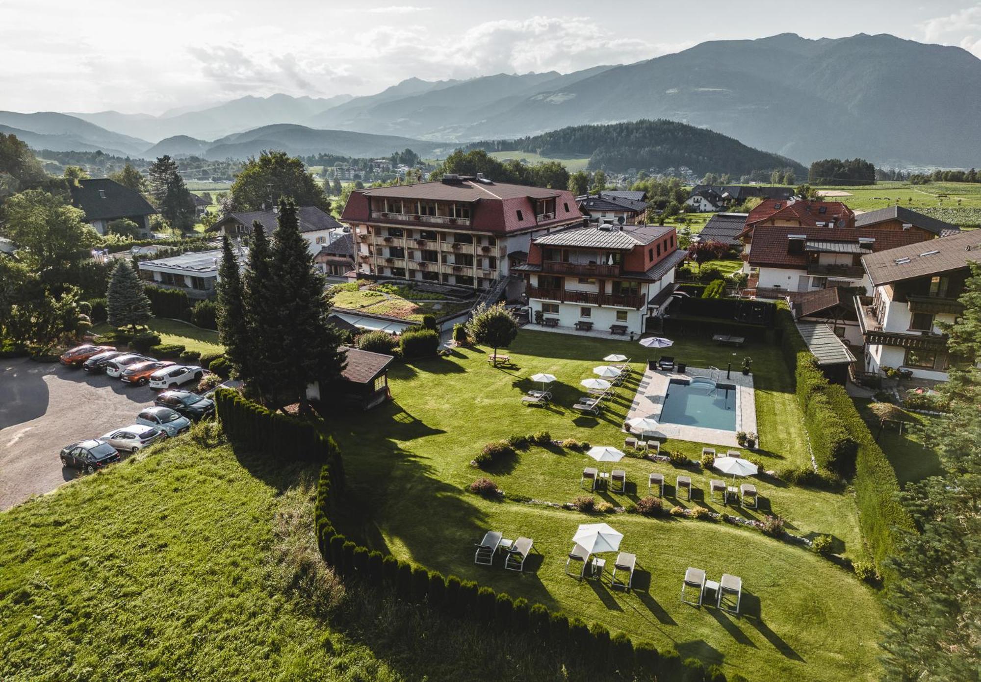 Hotel Reischach Brunico Dış mekan fotoğraf
