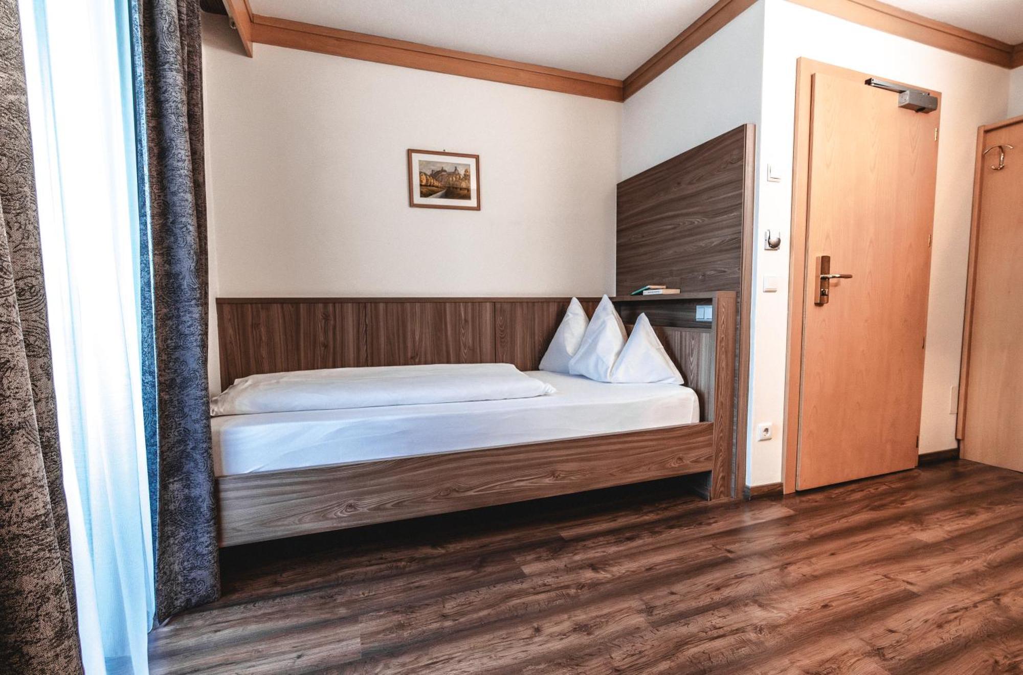 Hotel Reischach Brunico Dış mekan fotoğraf